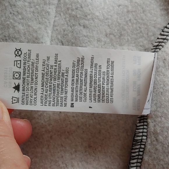 Men's Gray Puma Jacket size Large Style # 592230 - Picture 9 of 10